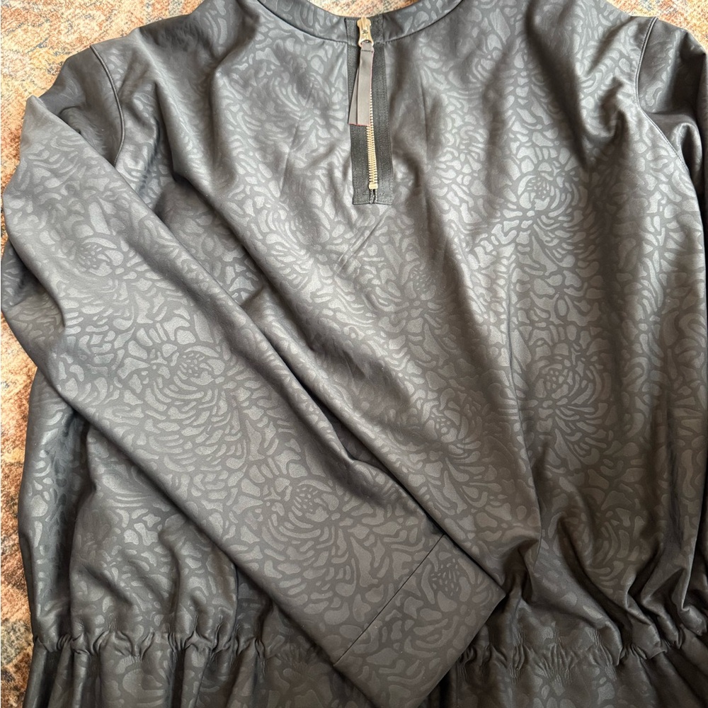 Lululemon Black Patterned Jacket - image 2